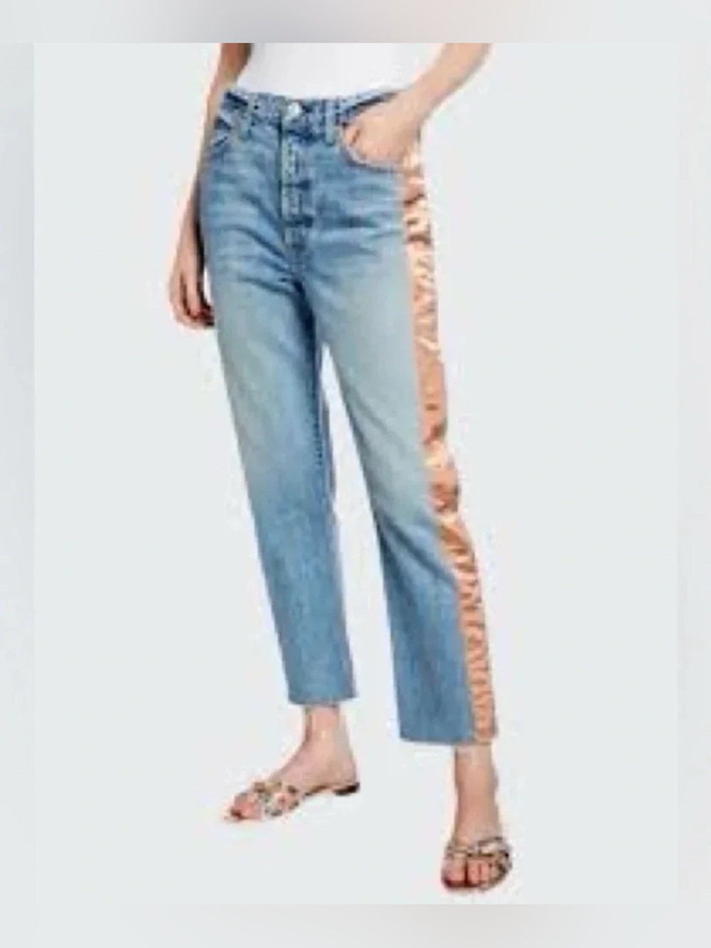 Amo Loverboy Light Wash Ribbon Cropped High Rise Button Fly Jeans 32